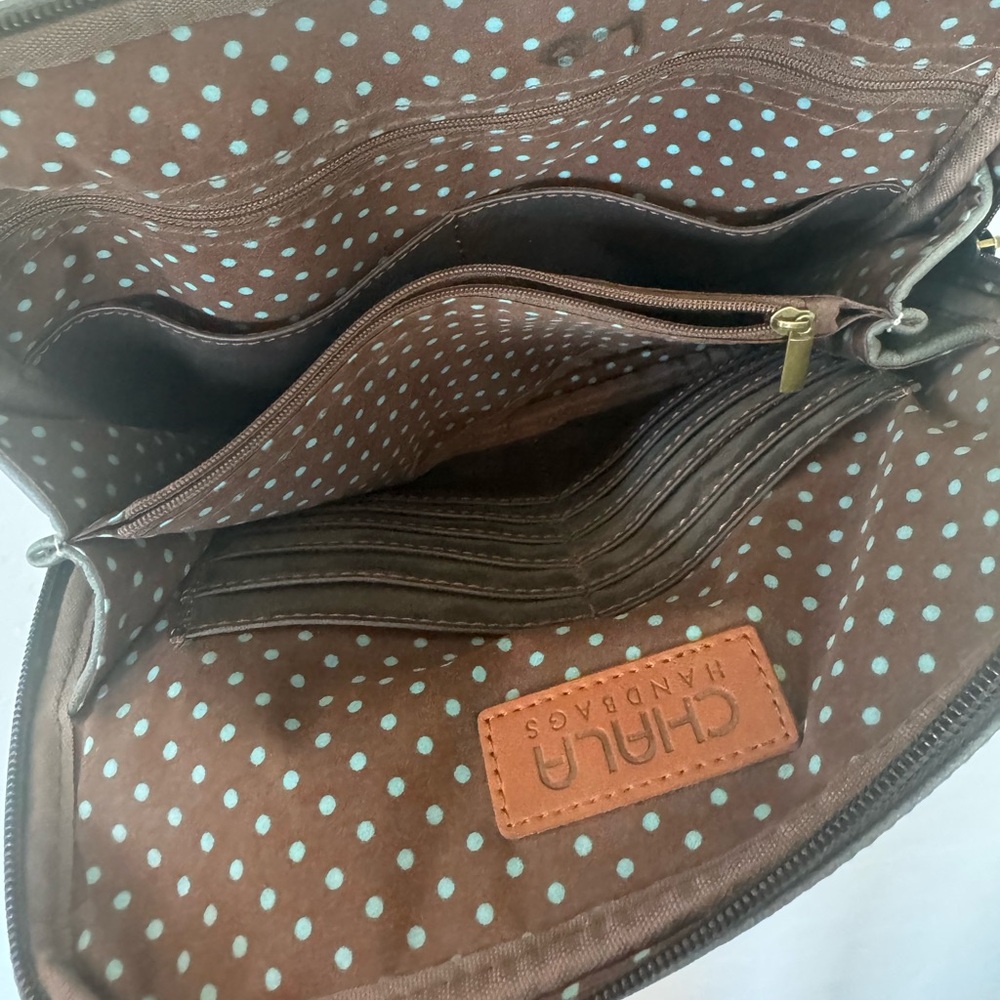 Chala Companion Organizer Crossbody NWT - Picture 6 of 7